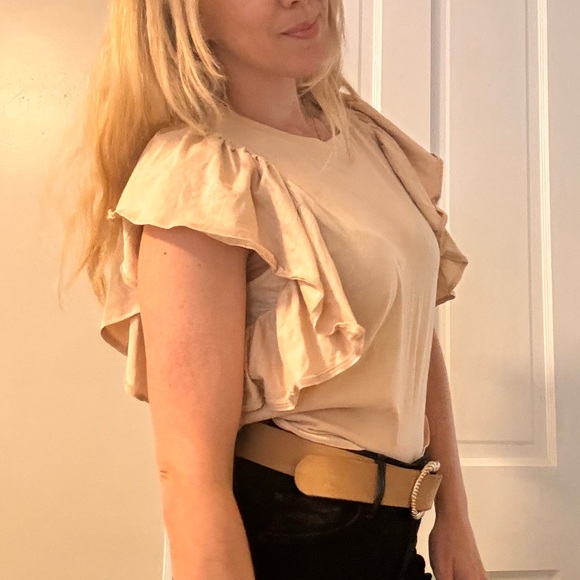 Zara Ruffle Tee - Picture 3 of 3
